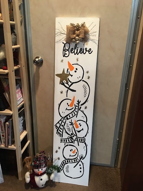 Believe Snowman Sign With Bow Believe Snowmen Hand Painted Christmas Wood Signs for all of your  Christmas decorations, holiday decor, winter wall decorations. (Copy) (Copy)